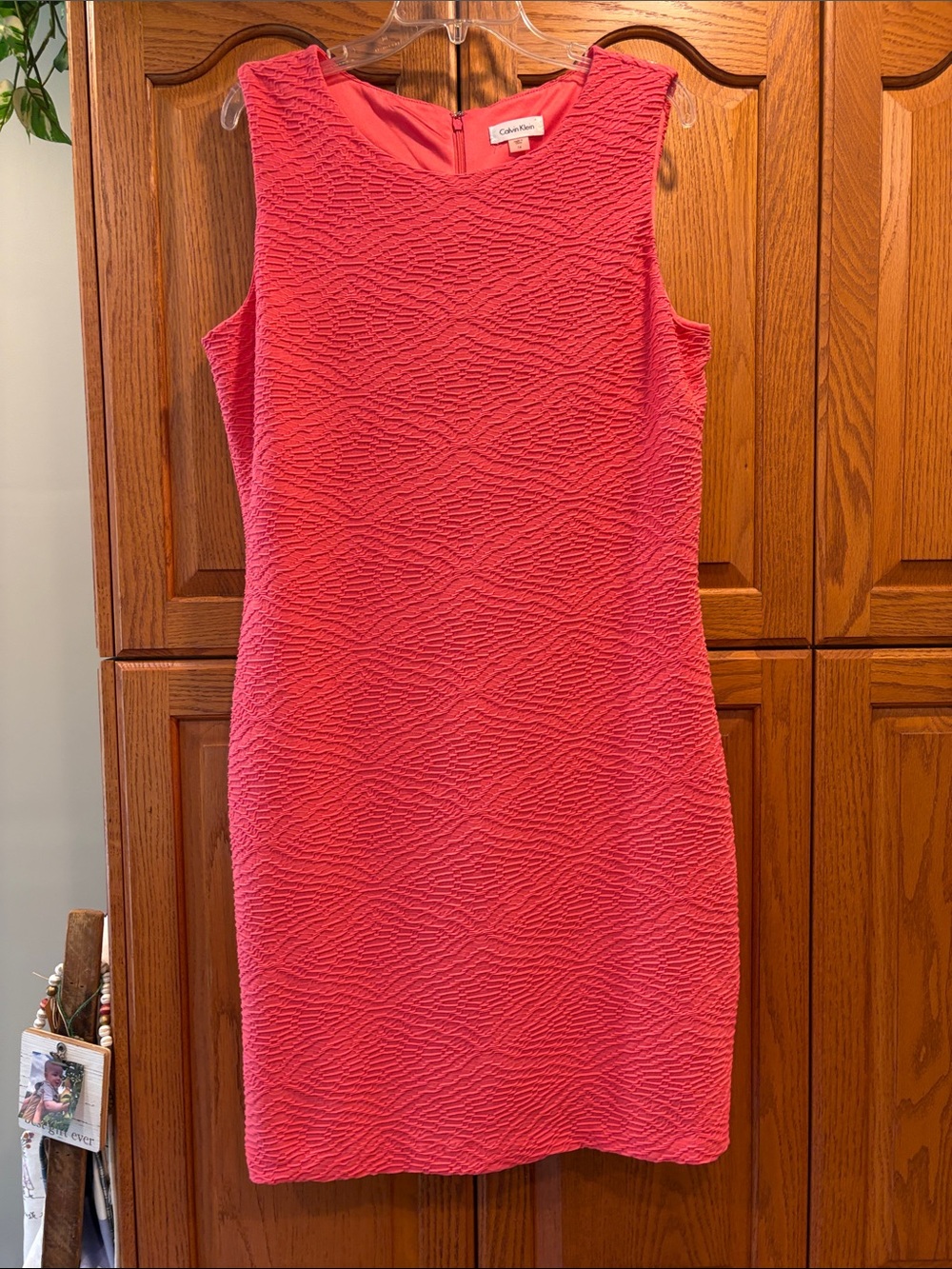 Calvin Klein Coral-Pink Textured Sleeveless Sheath Dress